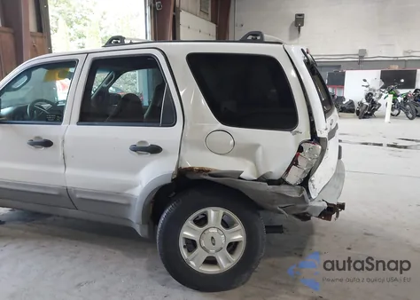 2001 Ford Escape Xlt из США, поврежденный, VIN 1FMCU04141KB62574